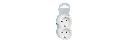 2P+E MULTI-SOCKET PLUG - GERMAN STD - 2 FRONT OUTLETS - WHITE/GREY - SLEEVE