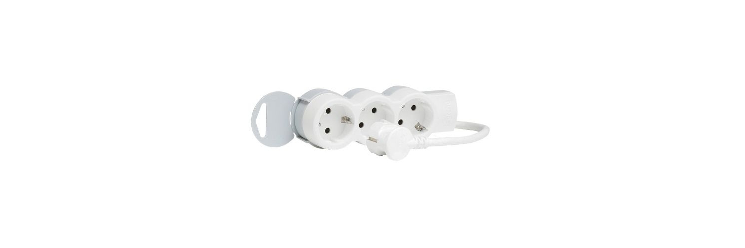 Multi-outlet extension - 3x2P+E - 1.5 m cord